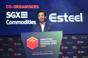 钢铁需求放缓下的新加坡交易枢纽与绿色转型